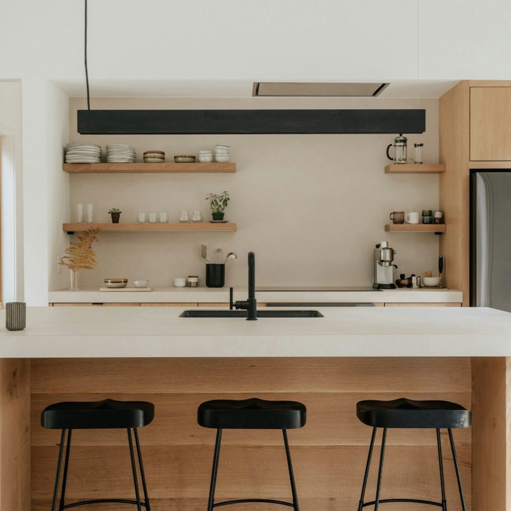 modern-kitchen-renovation-kelowna